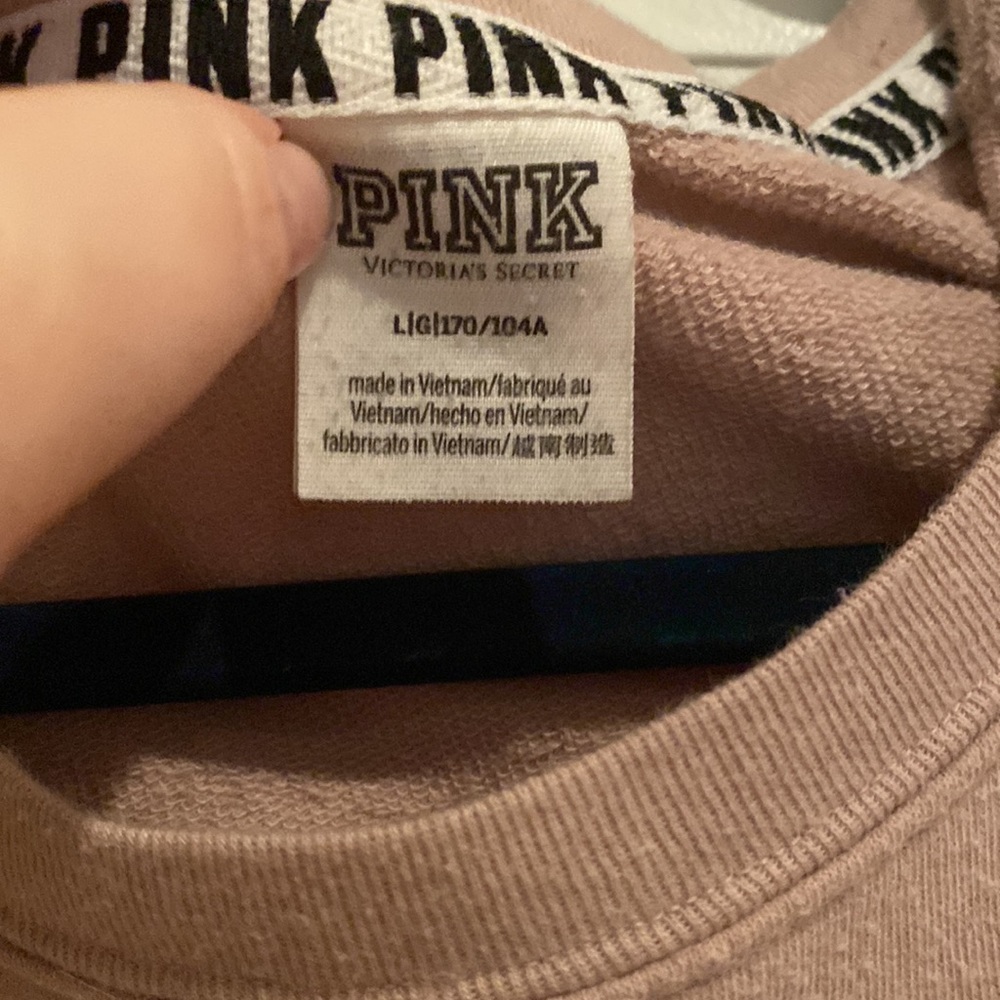 PINK pull over - Picture 3 of 5